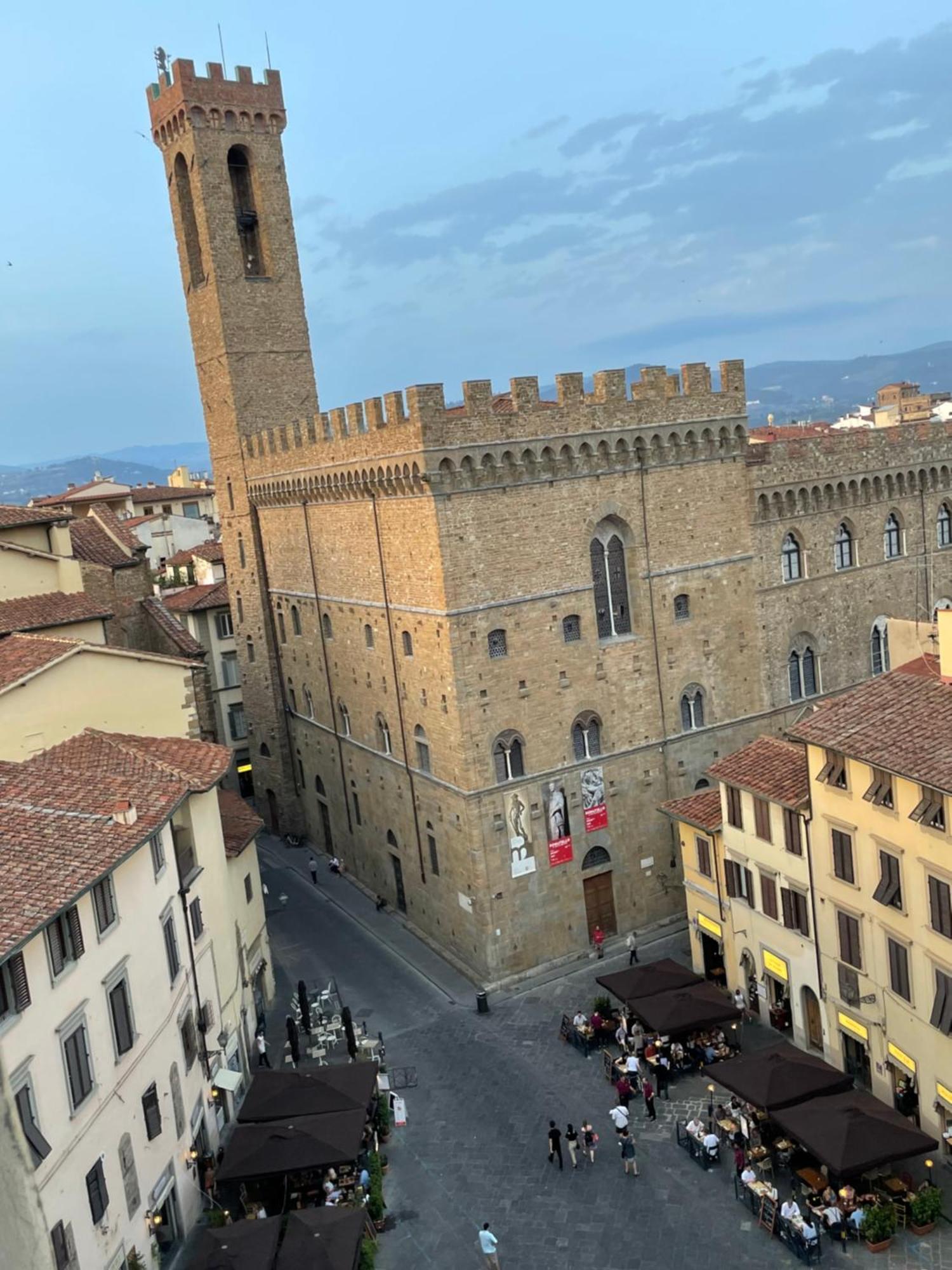 Cozy Duomo Dante Uffizi Firenze Central Exterior photo